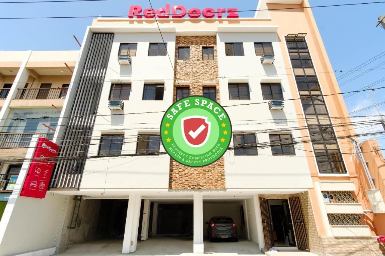 Reddoorz Near Sm Bicutan Hotel Paranaque City Exterior foto