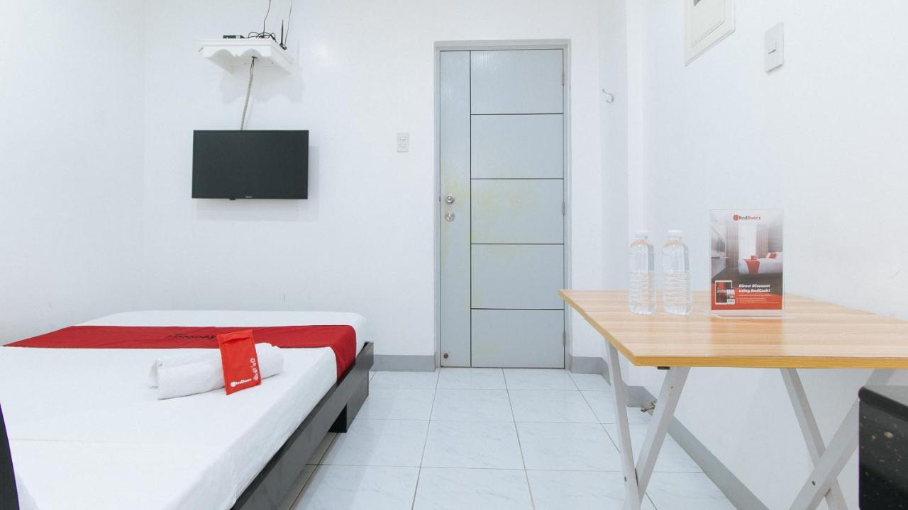 Reddoorz Near Sm Bicutan Hotel Paranaque City Exterior foto