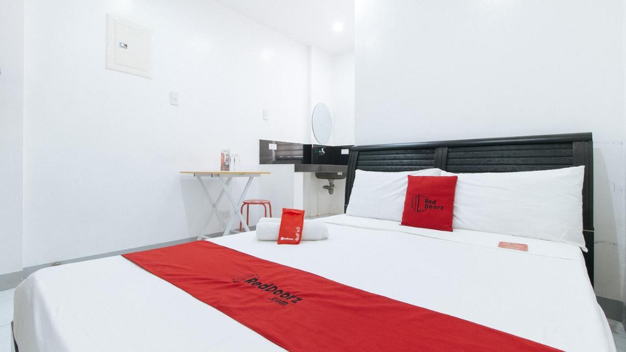 Reddoorz Near Sm Bicutan Hotel Paranaque City Exterior foto
