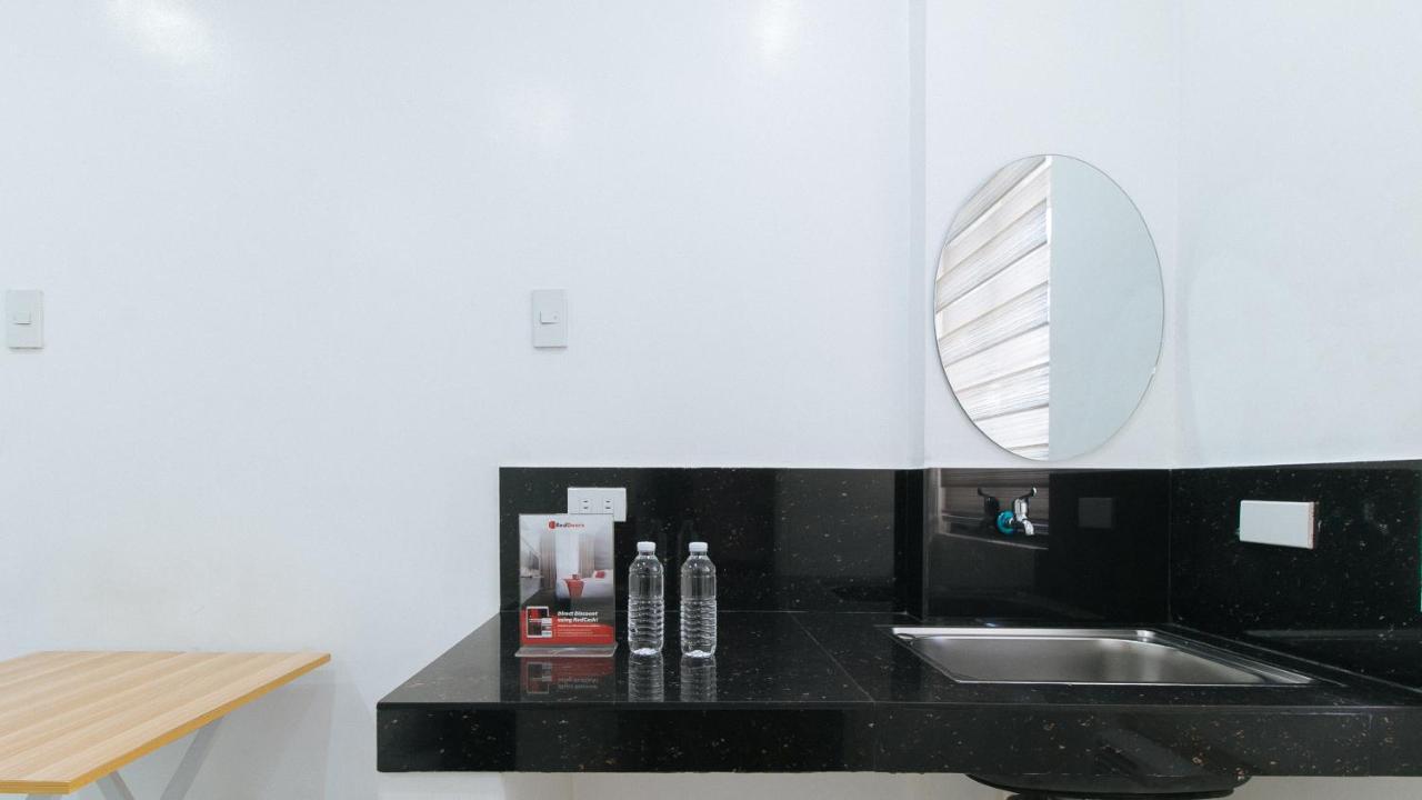 Reddoorz Near Sm Bicutan Hotel Paranaque City Exterior foto