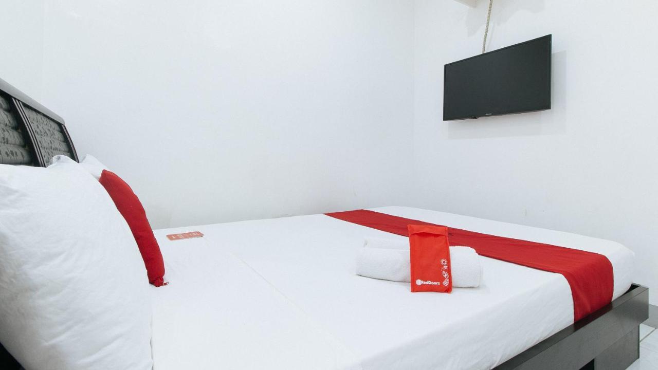 Reddoorz Near Sm Bicutan Hotel Paranaque City Exterior foto