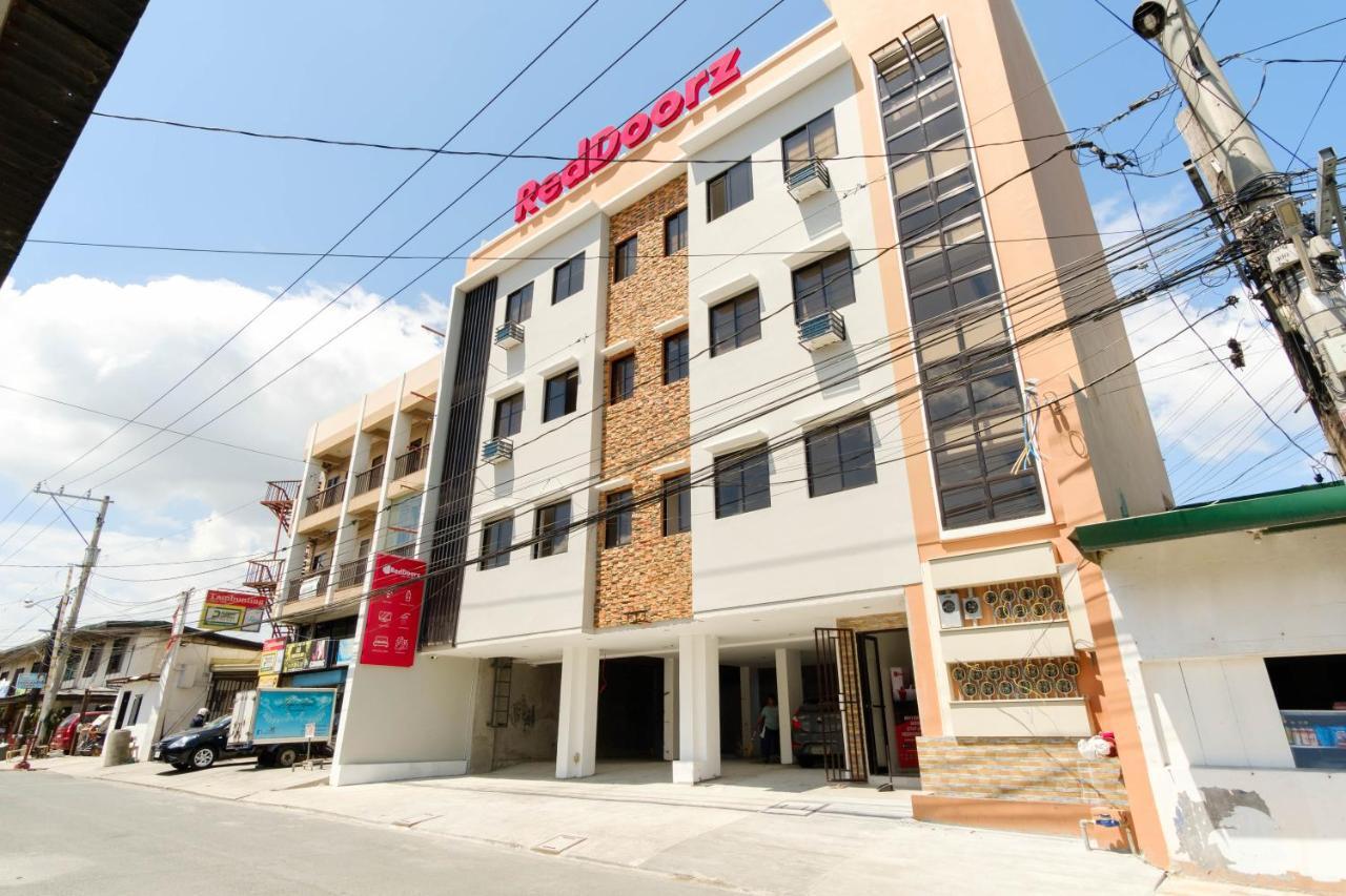 Reddoorz Near Sm Bicutan Hotel Paranaque City Exterior foto